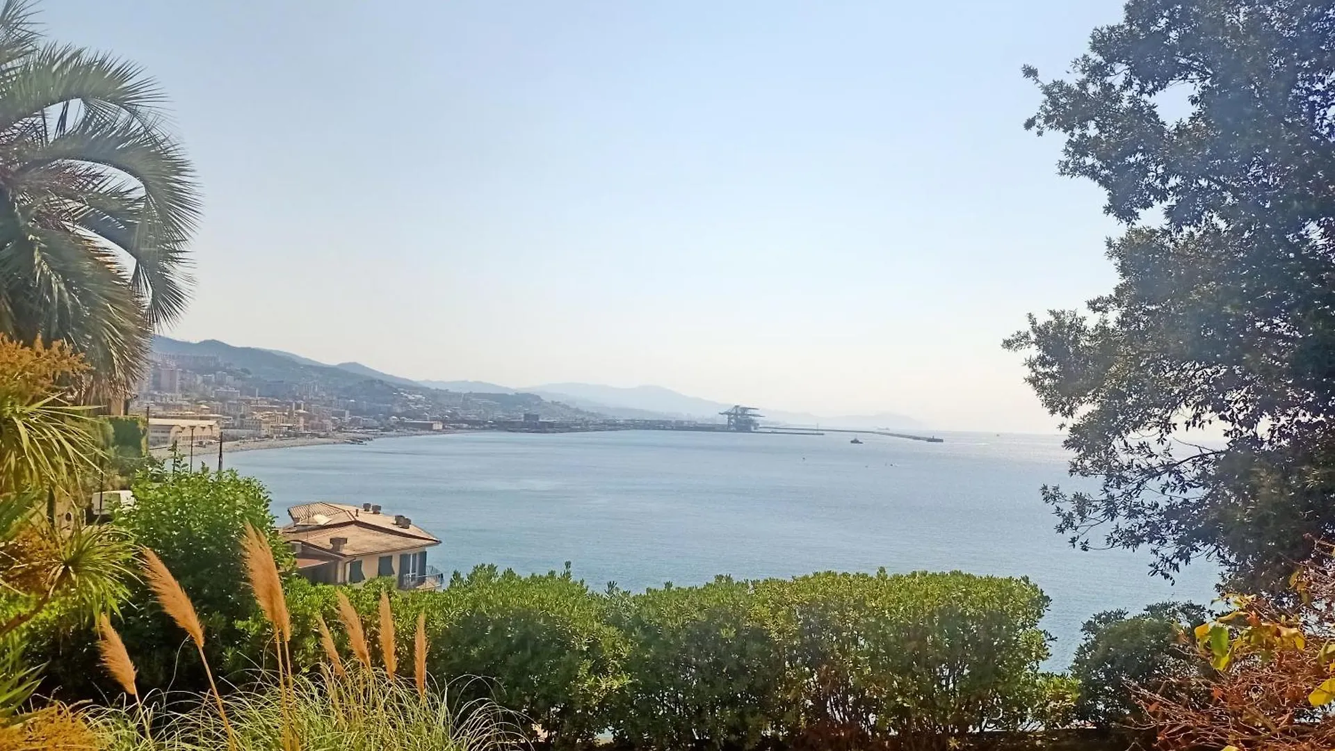Villa D'Albertis Crevari 0*,